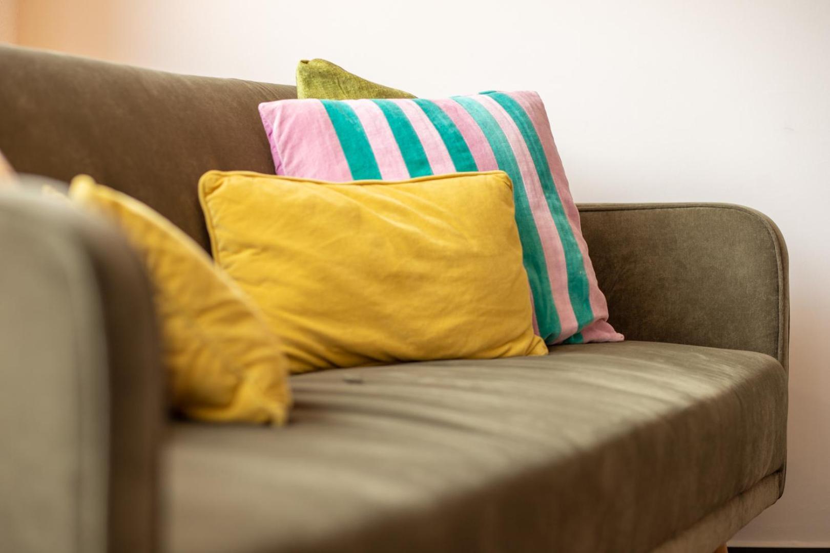 Special Modern Lisa Apartment Basel, Bahnhof Grossbasel 10-Star Ngoại thất bức ảnh