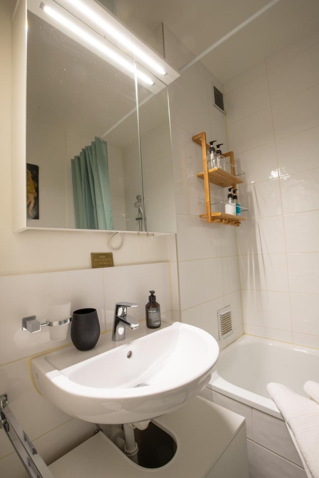Special Modern Lisa Apartment Basel, Bahnhof Grossbasel 10-Star Ngoại thất bức ảnh